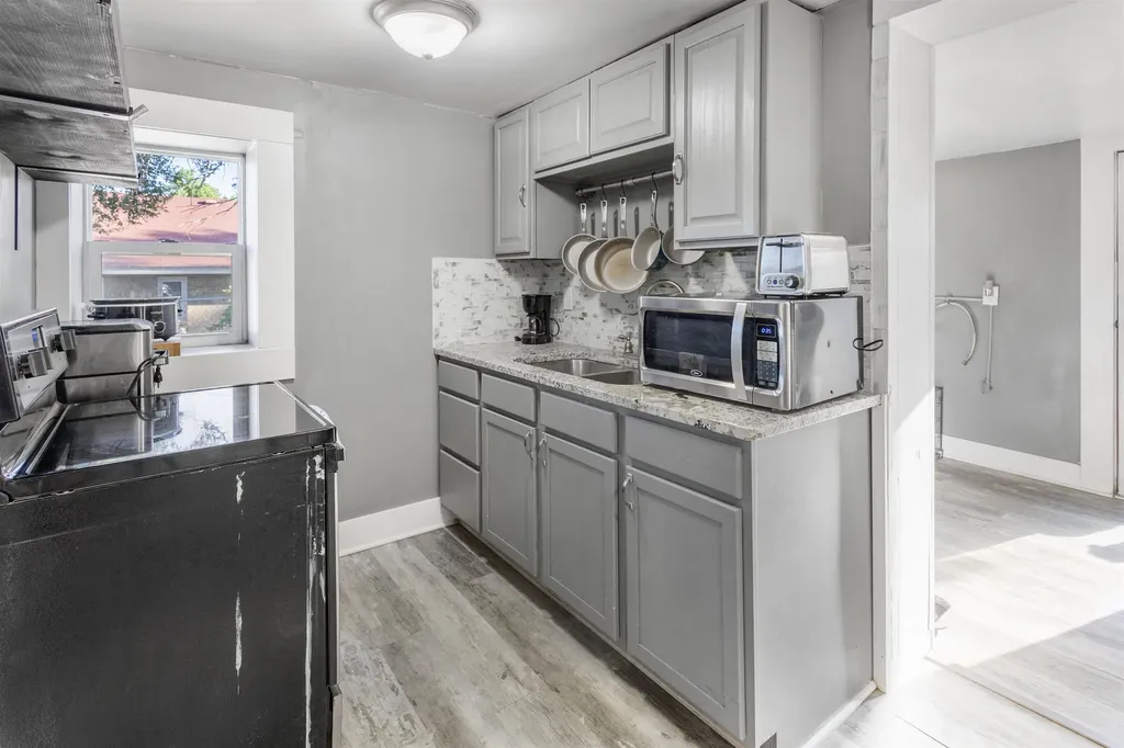1125 N Meridian Avenue Wichita KS 67203