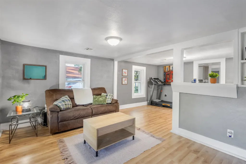 1125 N Meridian Avenue Wichita KS 67203