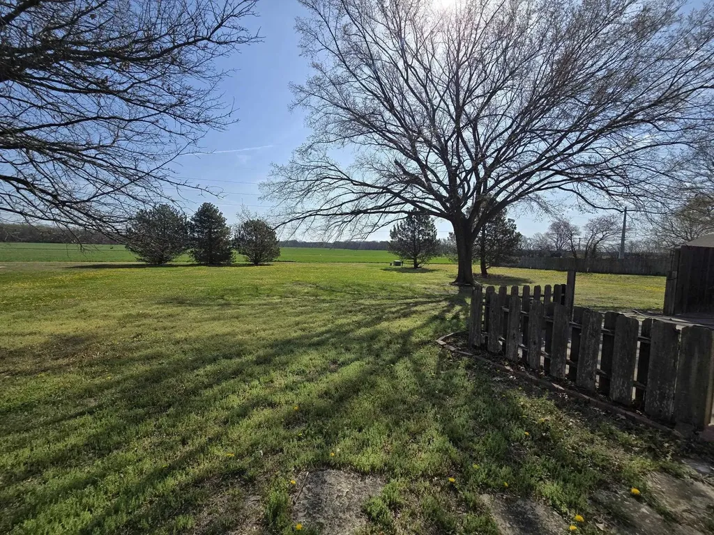 3200 Cathlinda Drive Winfield KS 67156