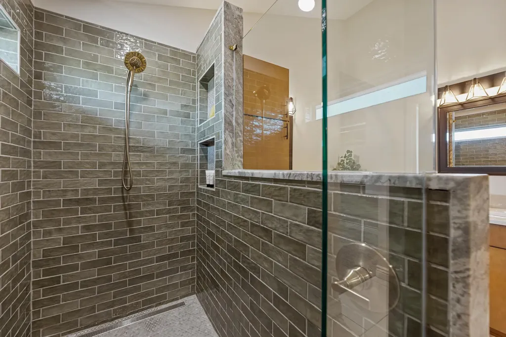 14844 SW Clover Lane Rose Hill KS 67133