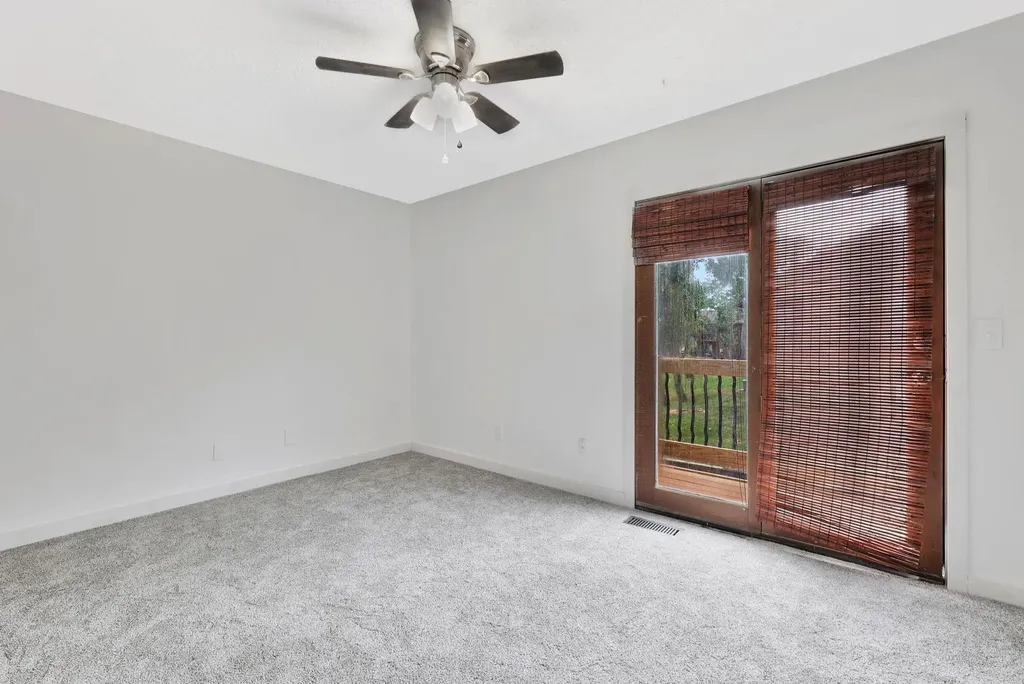 6725 N Shade Lane Wichita KS 67212