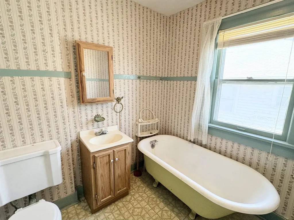 404 N 2nd Street Arkansas City KS 67005