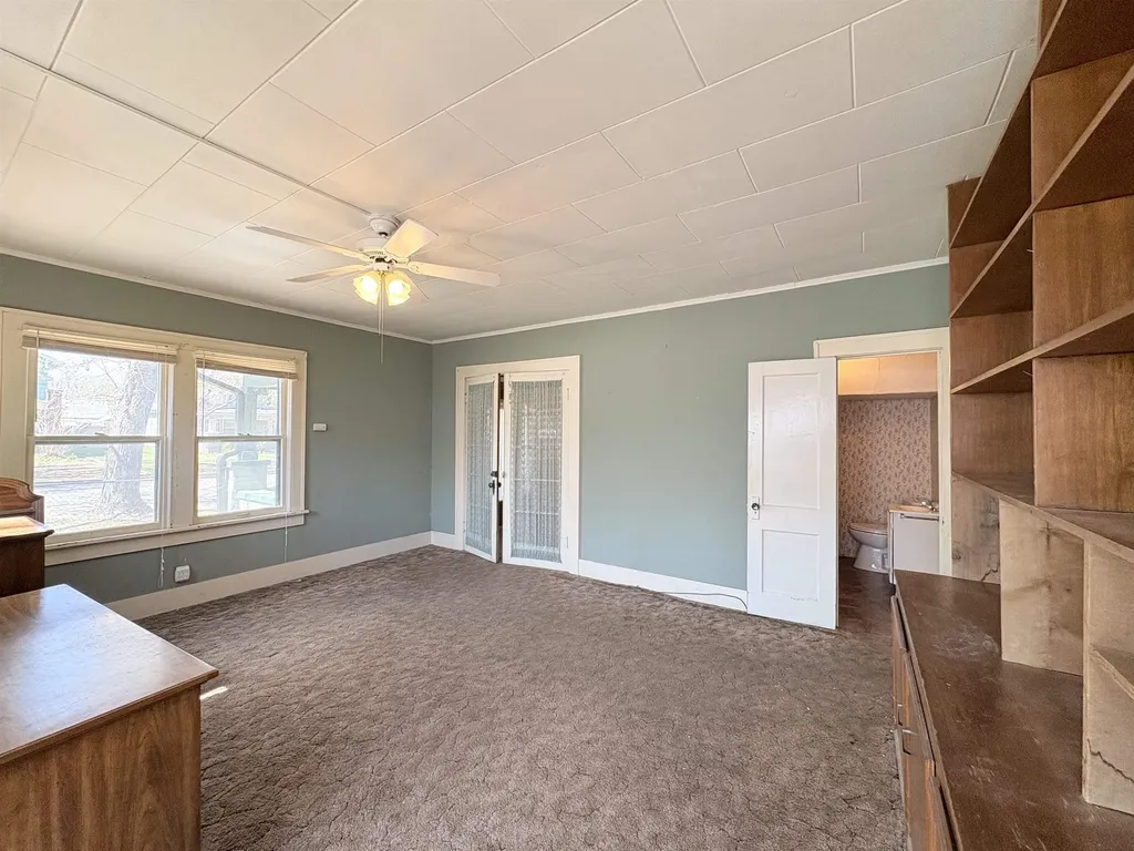 404 N 2nd Street Arkansas City KS 67005