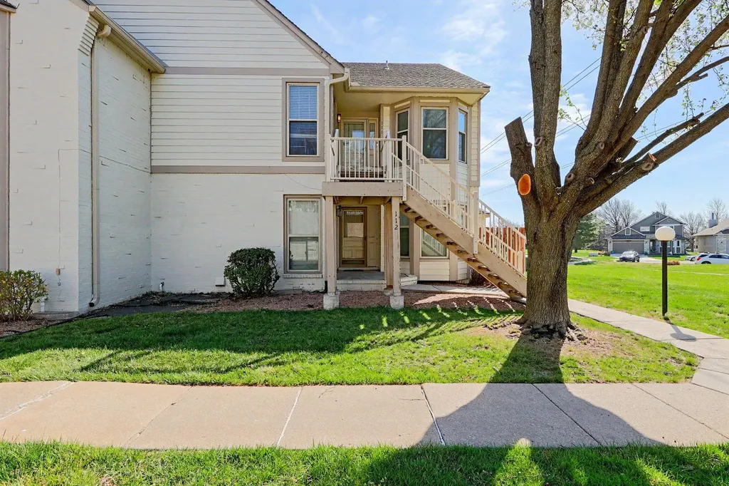 2614 N Executive Way Wichita KS 67226