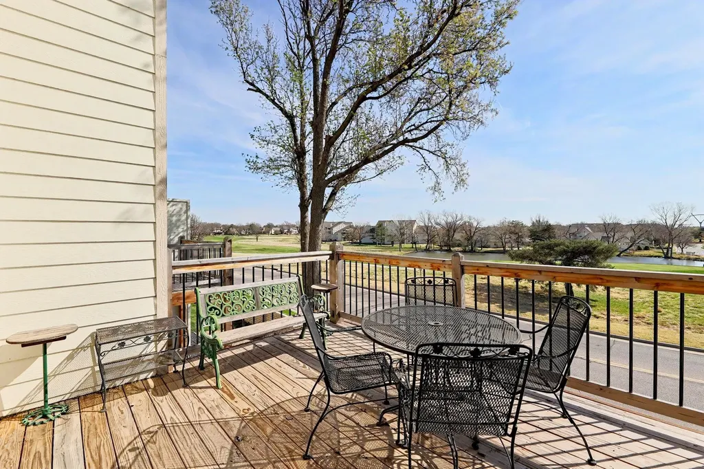 2614 N Executive Way Wichita KS 67226