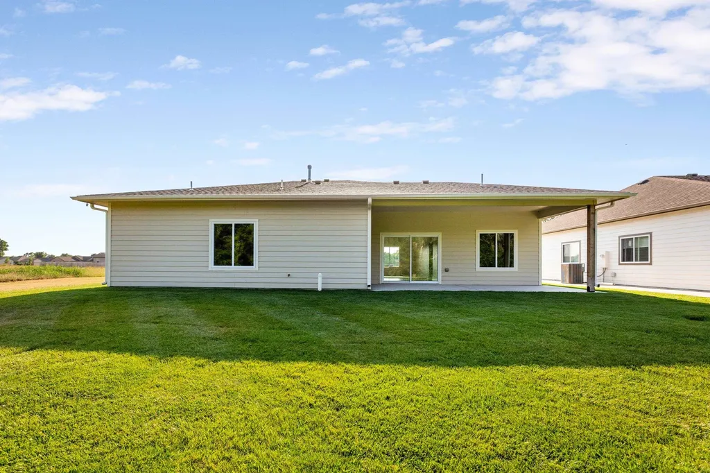 1208 Stutzman Street Halstead KS 67056