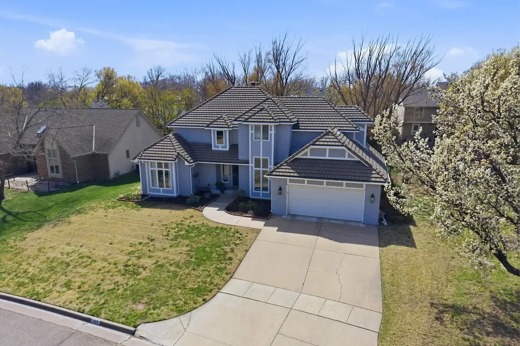 1319 N Tallyrand Street Wichita KS 67206