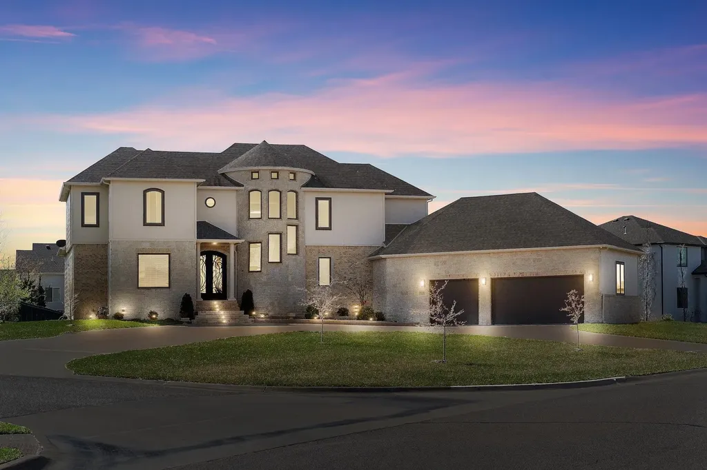 1818 N Burning Tree Circle Wichita KS 67230-1406