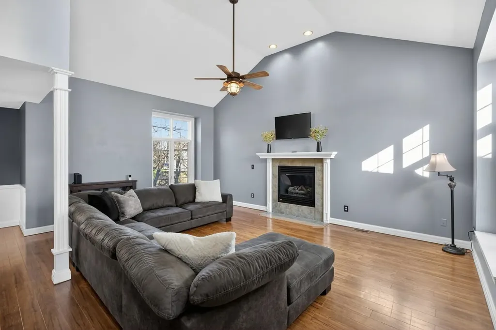 1635 S Tara Falls Court Wichita KS 67207