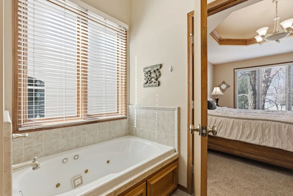 8701 W Northridge Court Wichita KS 67205