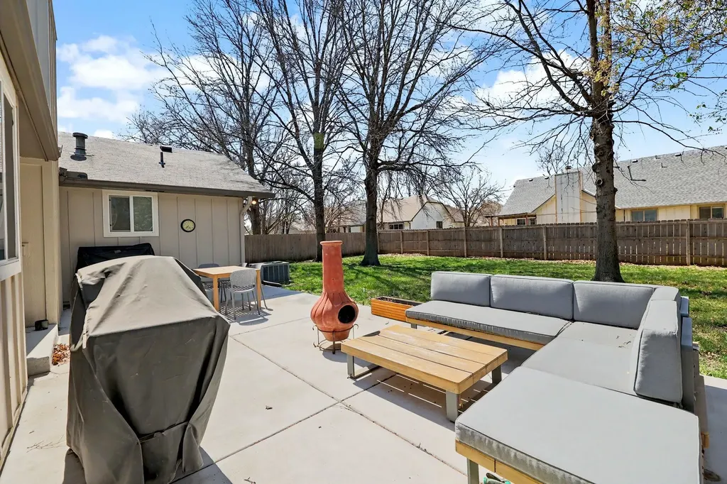2441 N Winstead Circle Wichita KS 67226