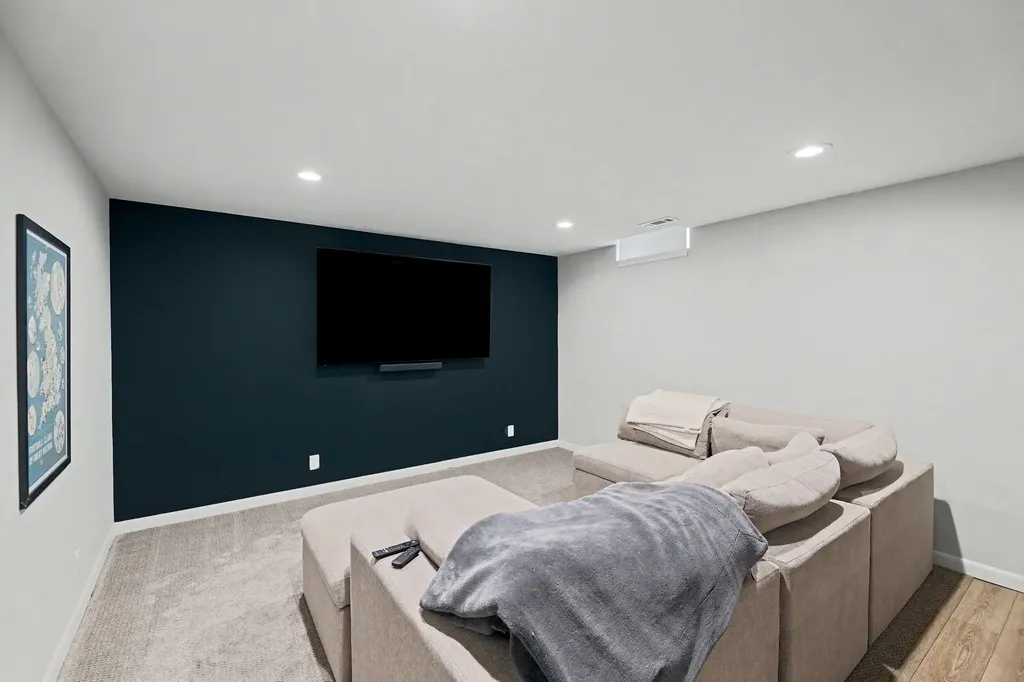 2441 N Winstead Circle Wichita KS 67226
