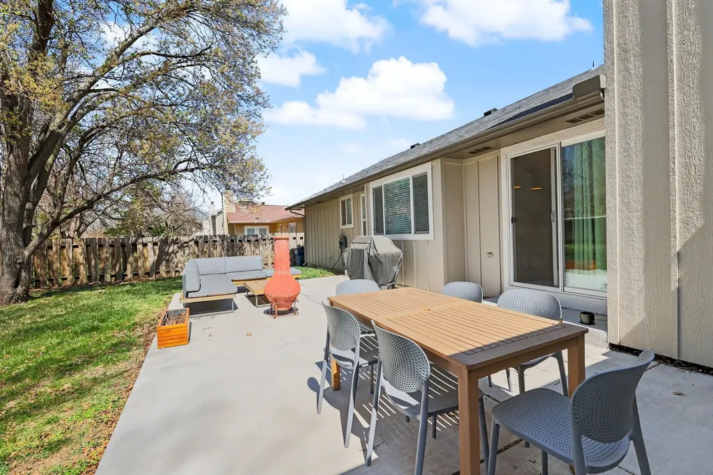 2441 N Winstead Circle Wichita KS 67226