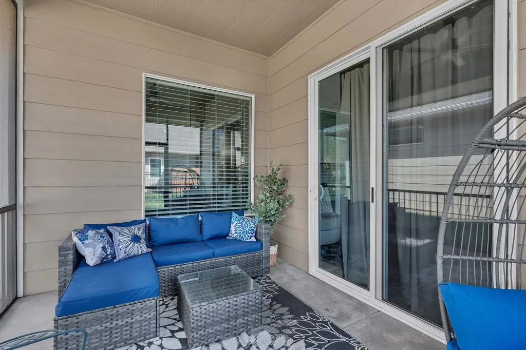 744 N Thornton Court Wichita KS 67235