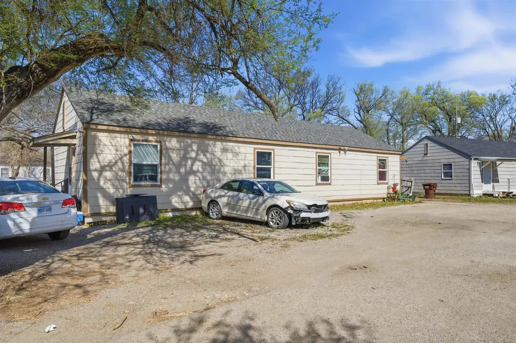 4350-4352 Wilma Street Wichita KS 67218