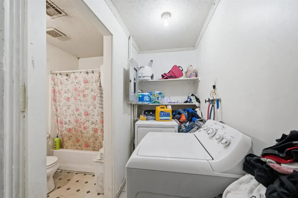 4350-4352 Wilma Street Wichita KS 67218