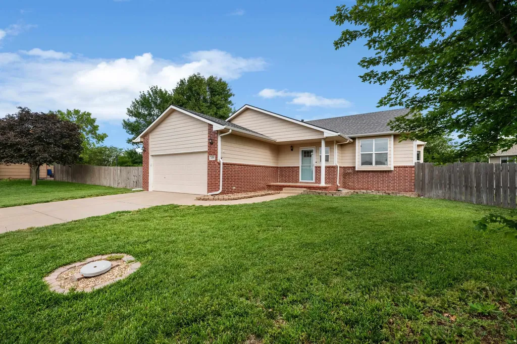 600 Laramie Circle Maize KS 67101