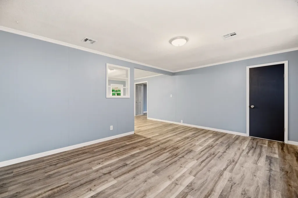 818 W 51st Street S Wichita KS 67217