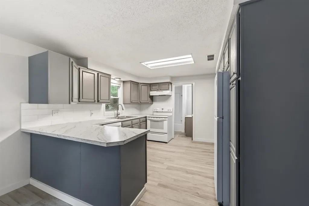 1621 S Waco Wichita KS 67213