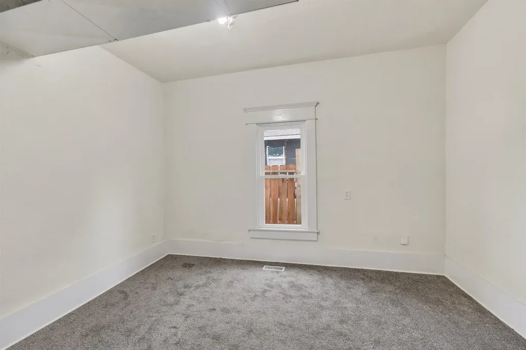 1621 S Waco Wichita KS 67213