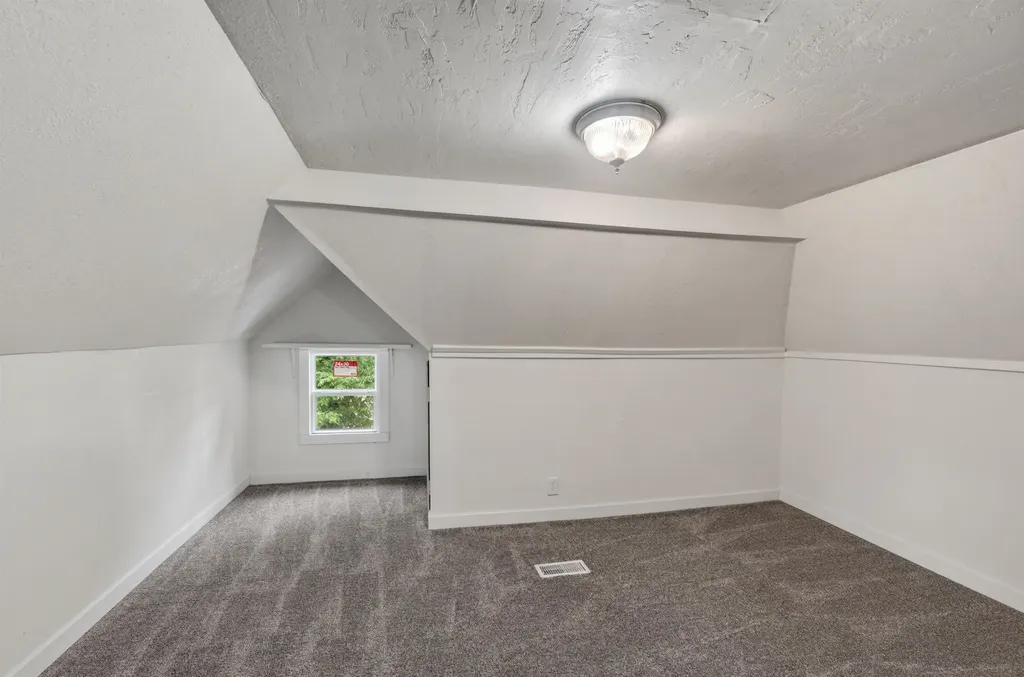 1621 S Waco Wichita KS 67213
