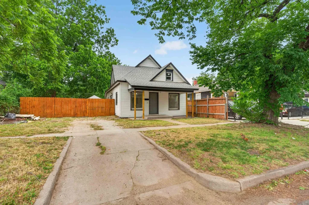 1621 S Waco Wichita KS 67213