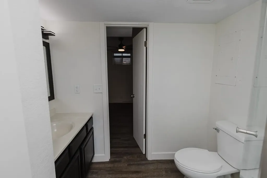 515 E Maywood Wichita KS 67216