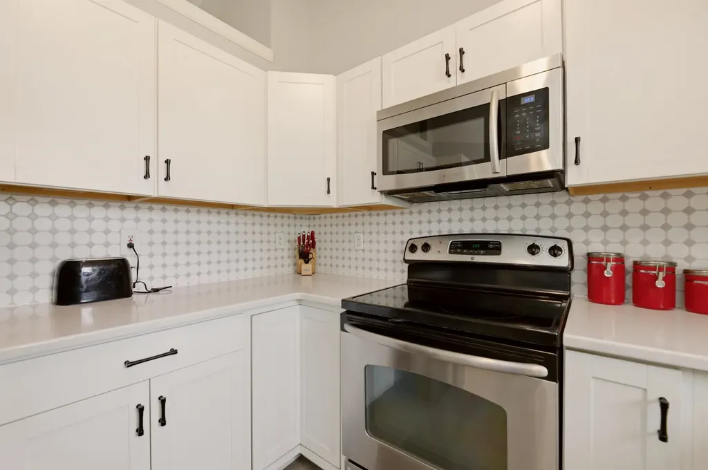 275 S Marlen Drive Haysville KS 67060