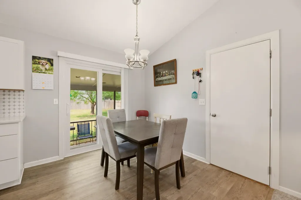 275 S Marlen Drive Haysville KS 67060
