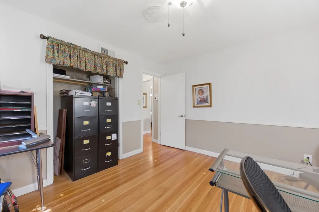 325 N Brookside Wichita KS 67208