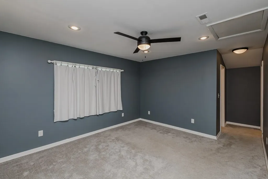 1022 S Wicker Wichita KS 67207