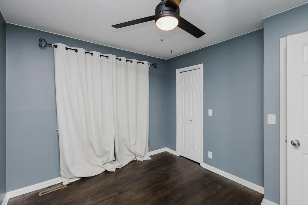 1022 S Wicker Wichita KS 67207