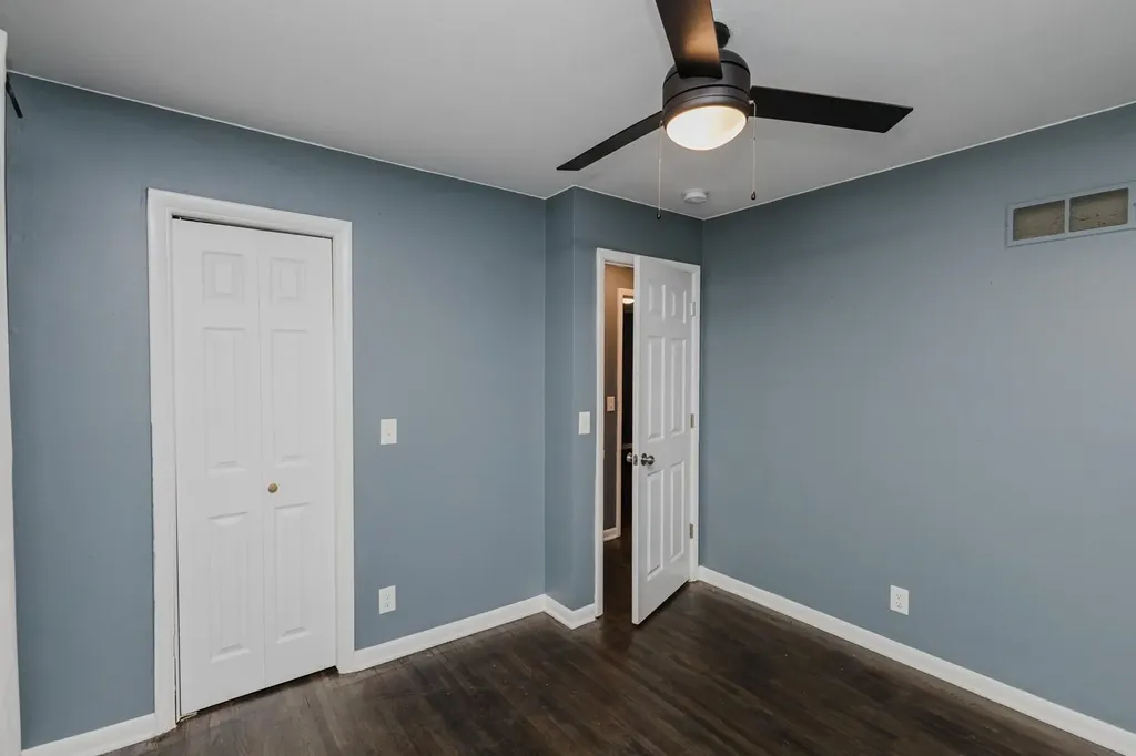 1022 S Wicker Wichita KS 67207
