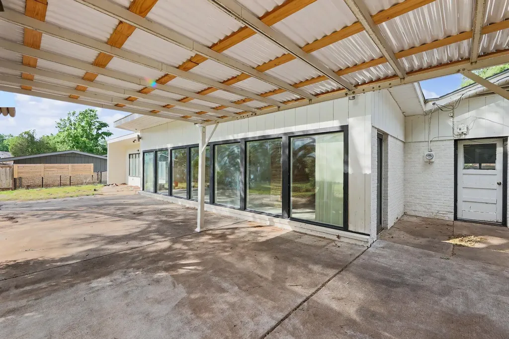 410 S Wetmore Drive Wichita KS 67209