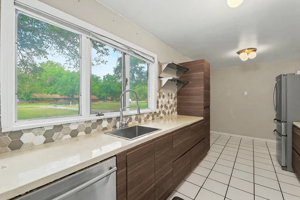 410 S Wetmore Drive Wichita KS 67209