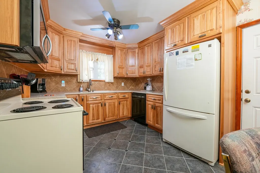 1305 N Country Club Road El Dorado KS 67042