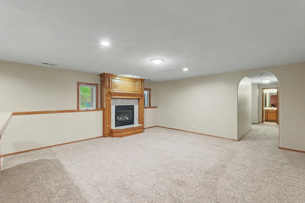 1775 S Tara Falls Court Wichita KS 67207