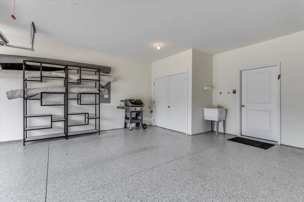 4936 N Prestwick Avenue Bel Aire KS 67226