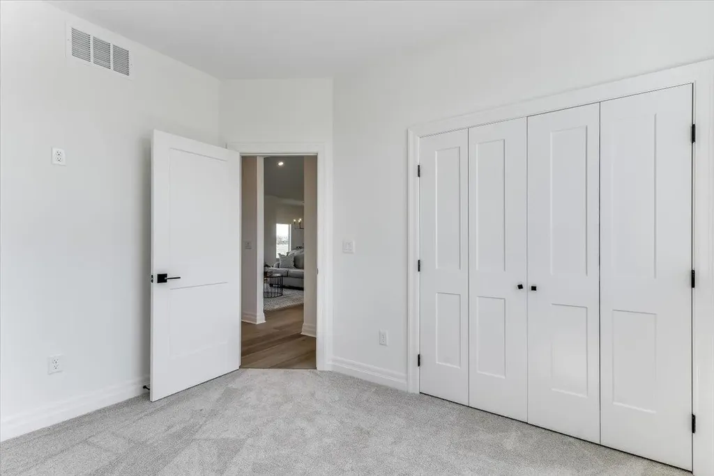 8884 E Bradford Street Wichita KS 67210