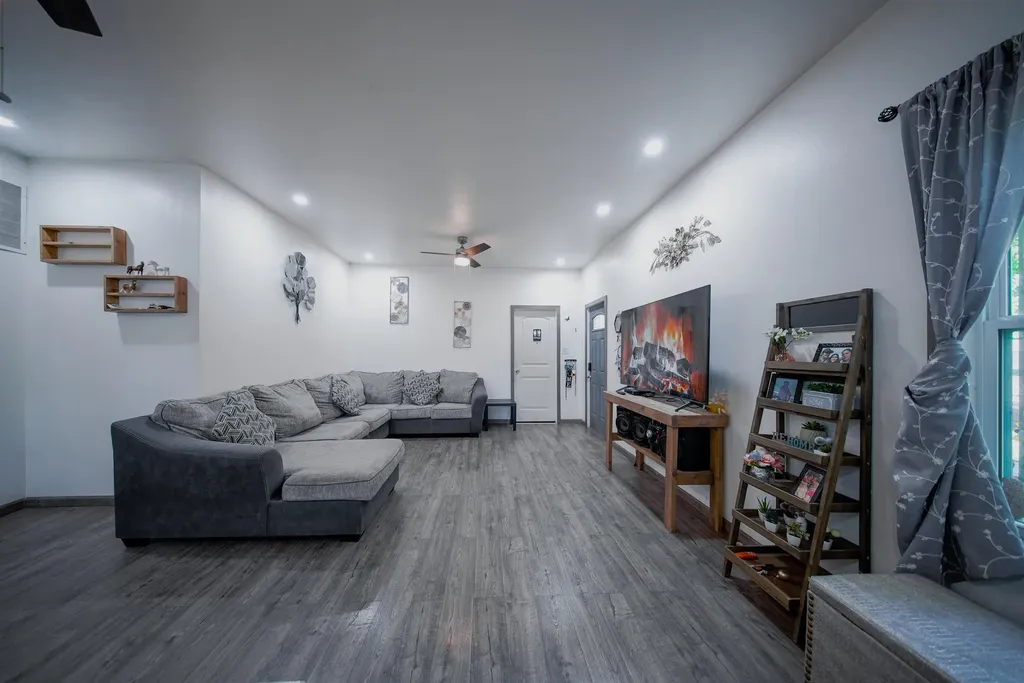 428 S C Street Arkansas City KS 67005
