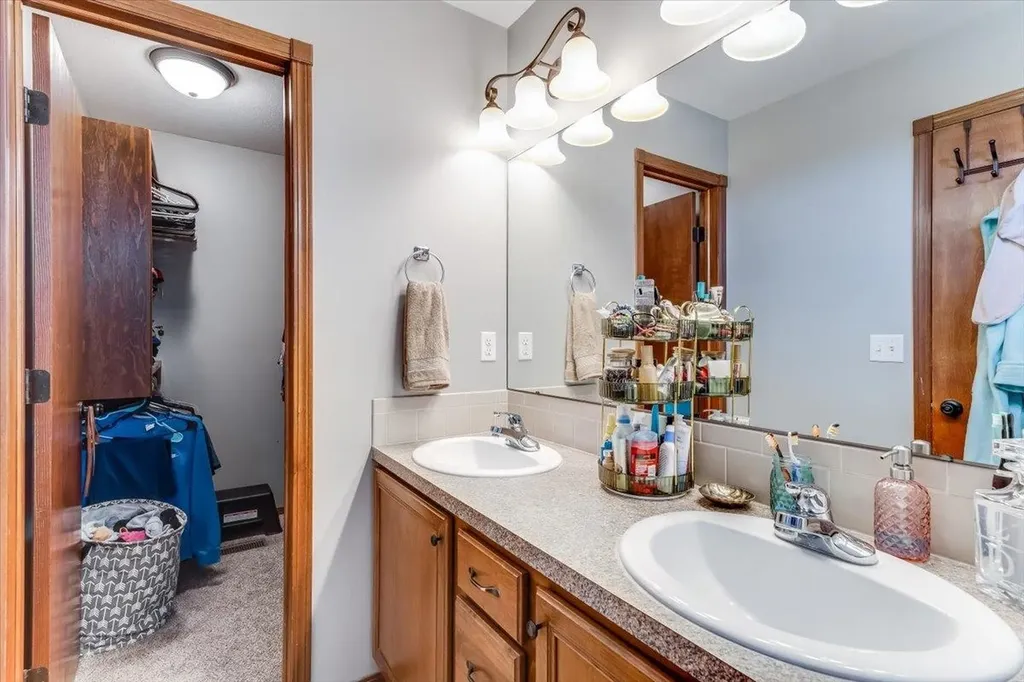 355 E Karla Avenue Haysville KS 67060