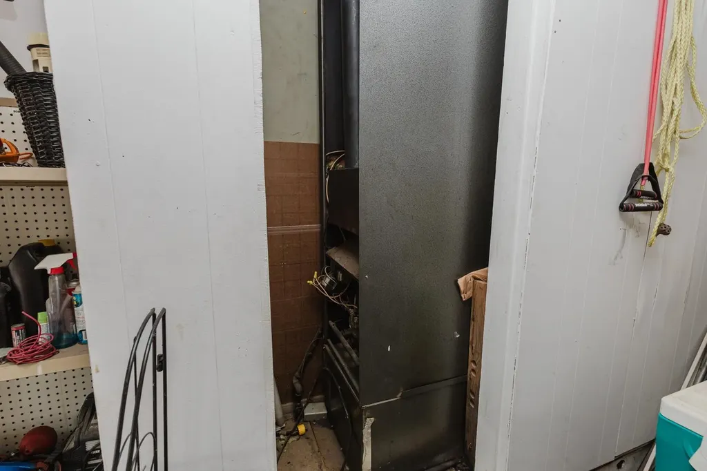 4433 S Cherry Wichita KS 67217