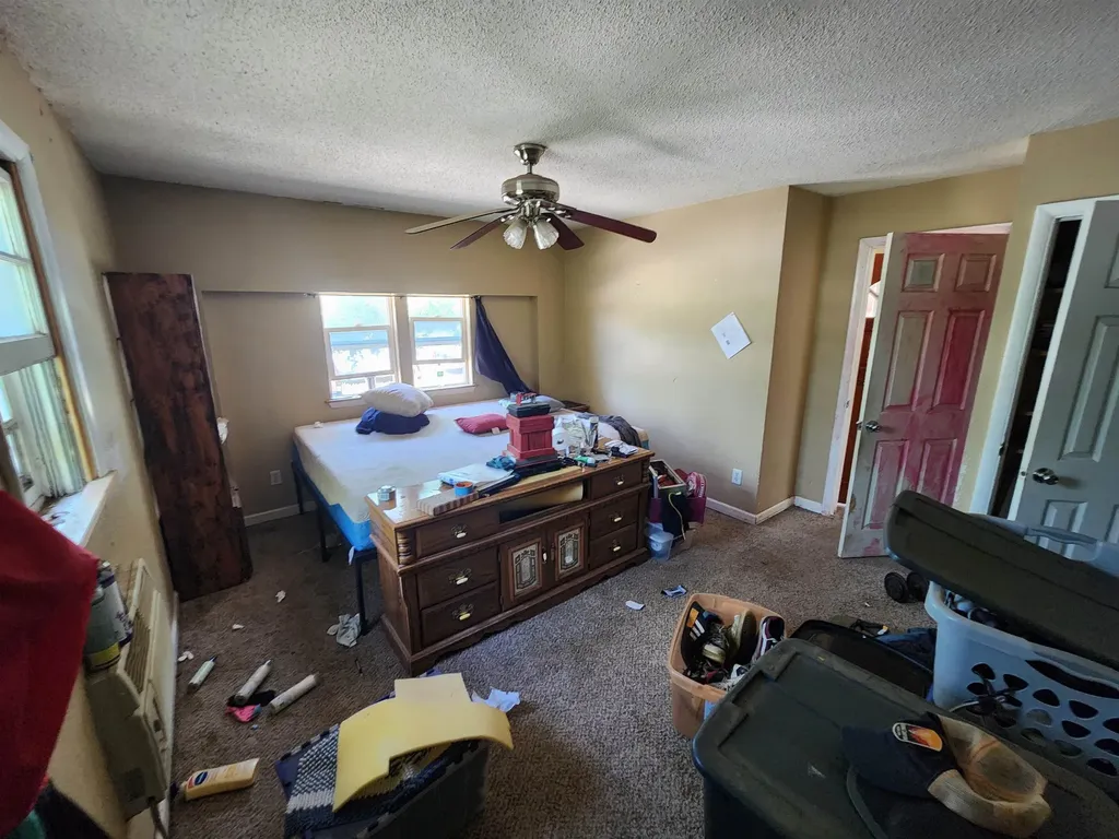223 N Sedgwick Burrton KS 67020