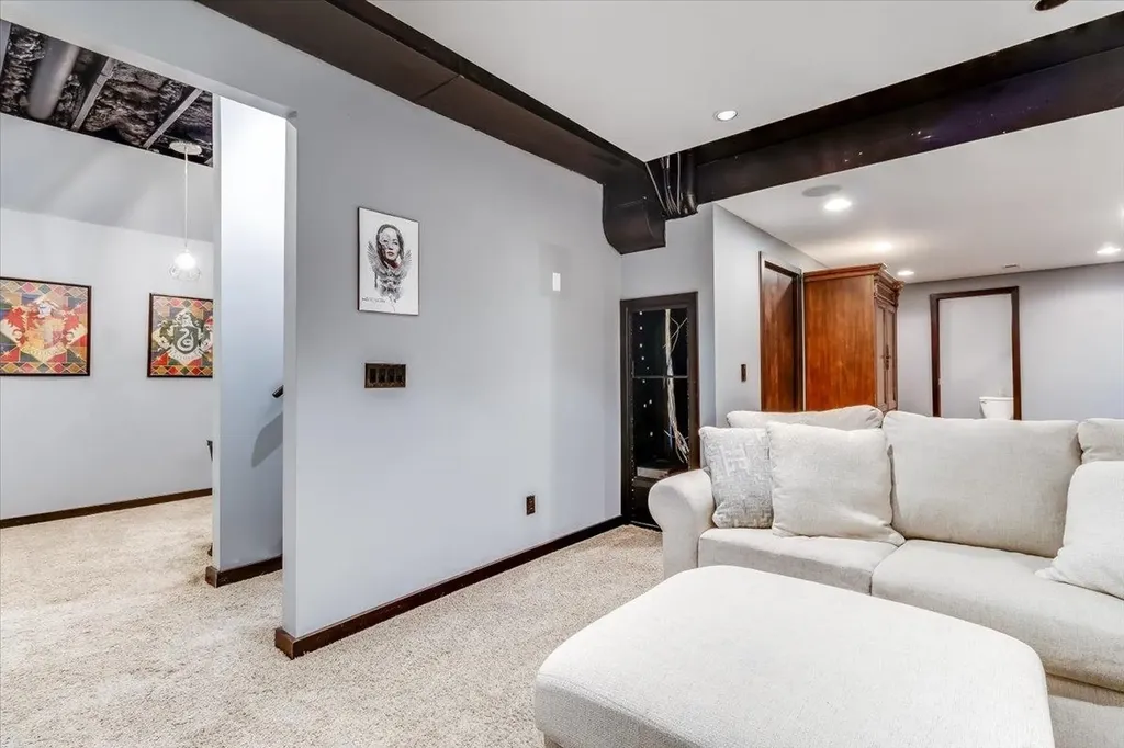 11214 W Jewell Street Wichita KS 67209