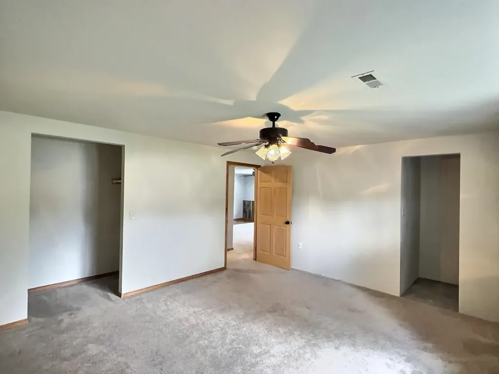1931 E Wyndham Road Park City KS 67219