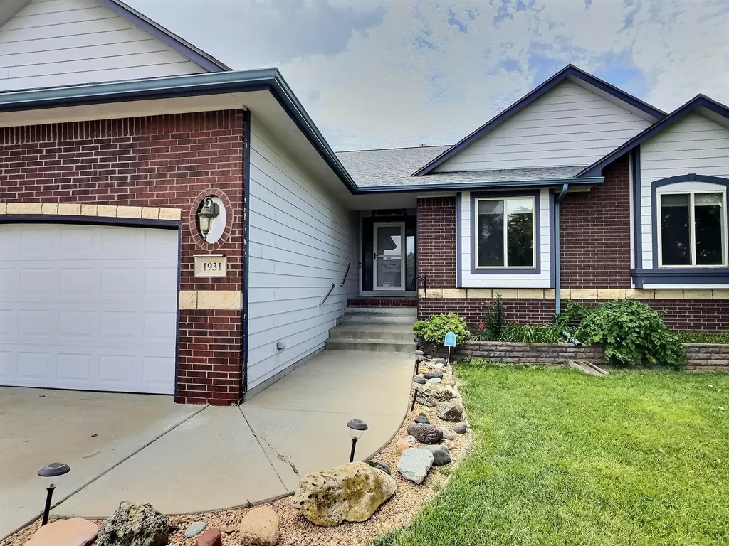1931 E Wyndham Road Park City KS 67219