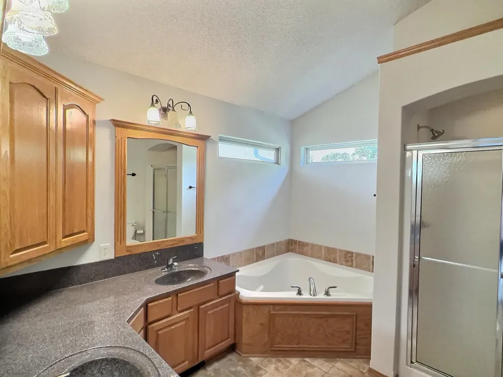 1931 E Wyndham Road Park City KS 67219