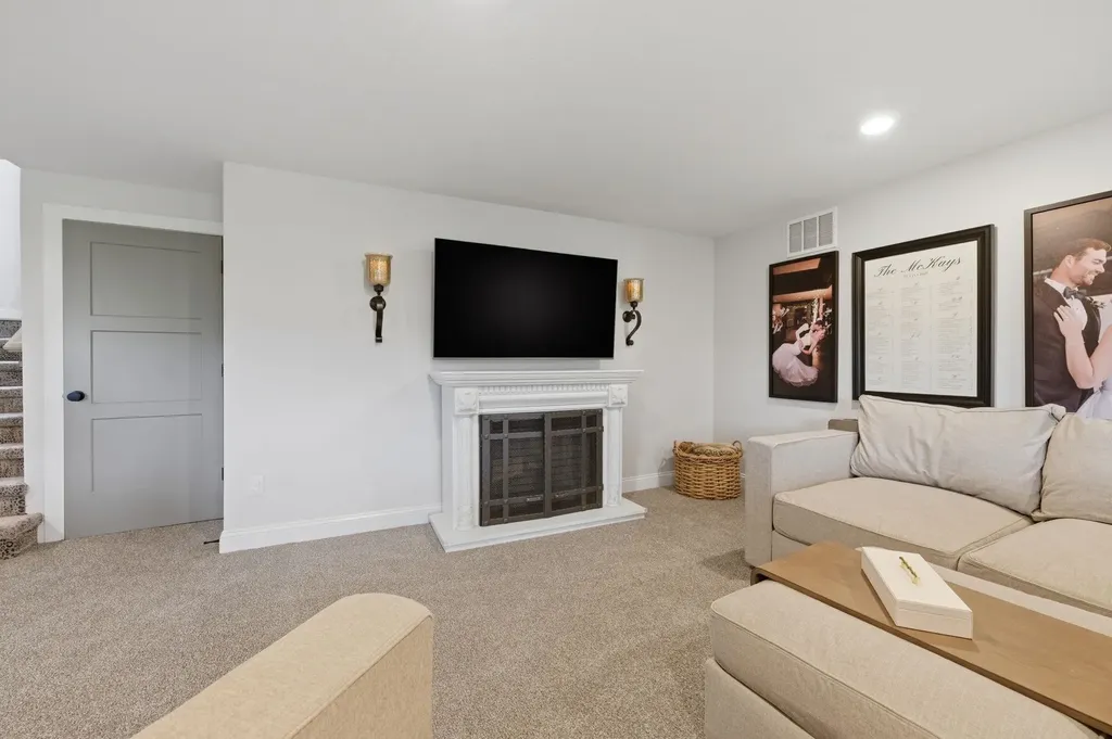2821 N Bracken Street Wichita KS 67226