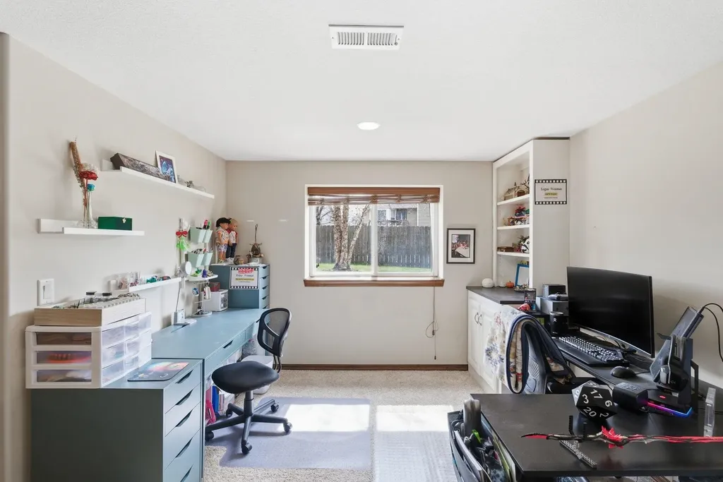 1019 E Hawthorne Court Derby KS 67037-3449