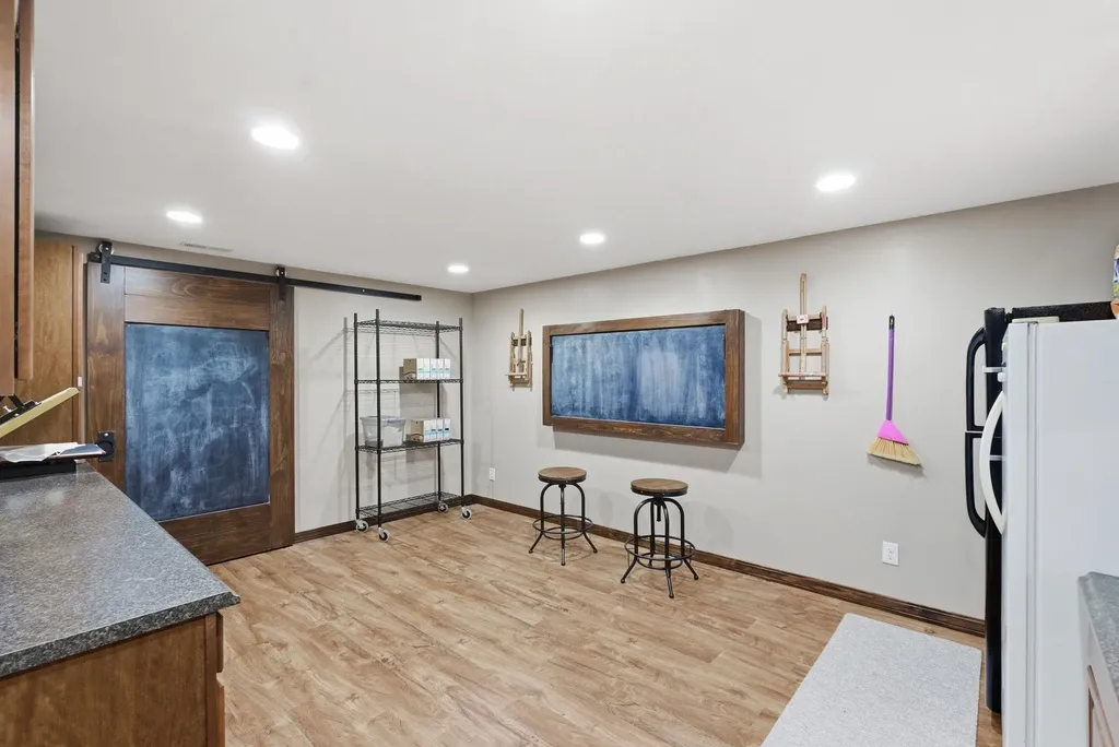 1019 E Hawthorne Court Derby KS 67037-3449